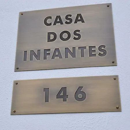 Casa Dos Infantes